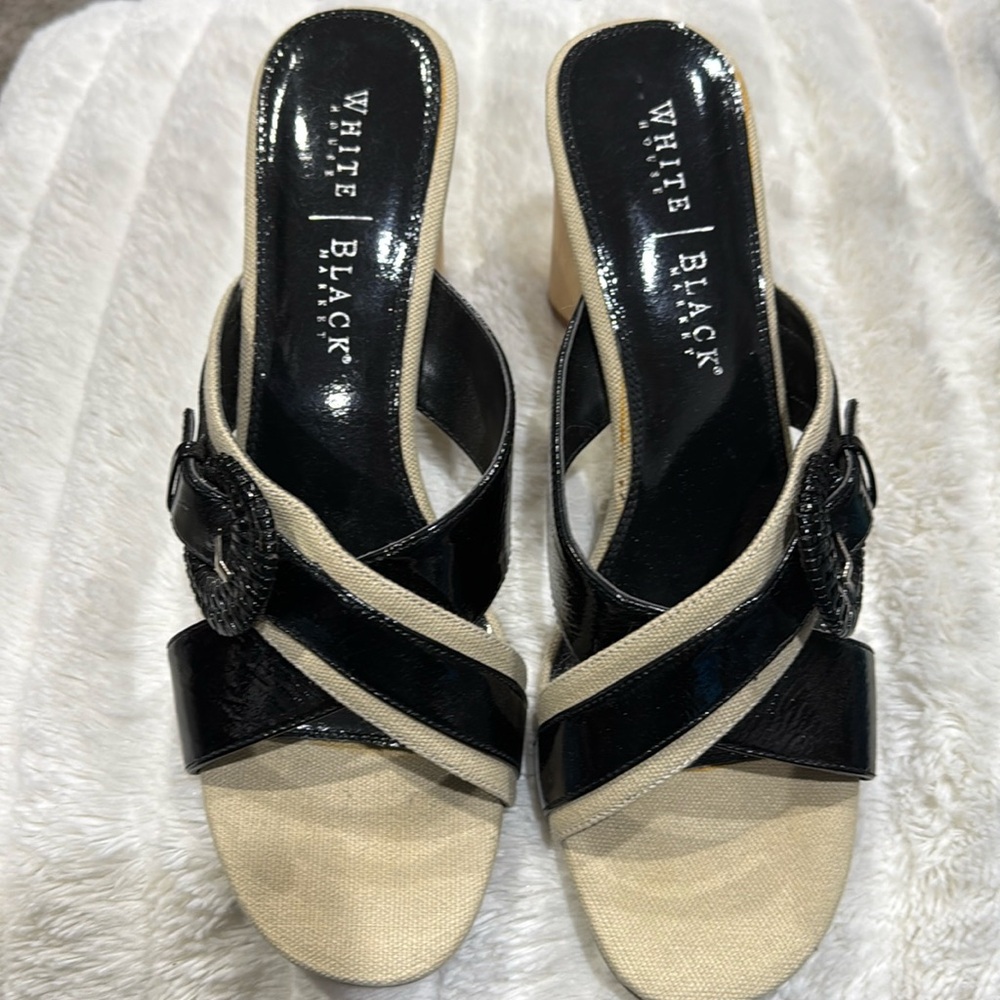 NWOT White House Black Market | Size 10M | Black Patent w/ buckle and Maple Heel